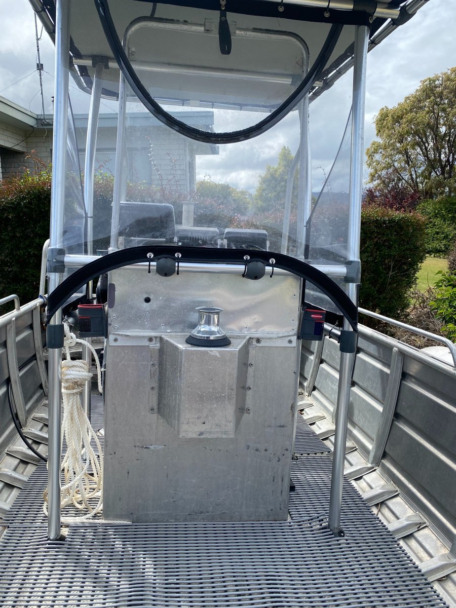 Savage Centre Console