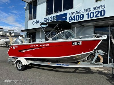 Savage 515 Bay Cruiser - 100 HP Honda with only 16 hours on the motor