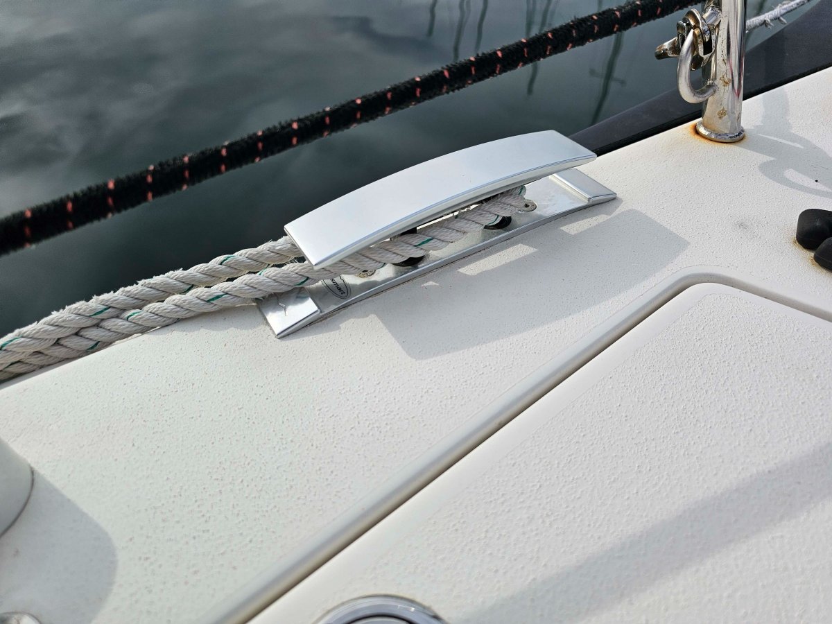 J Boats J/99 Racer/Cruiser