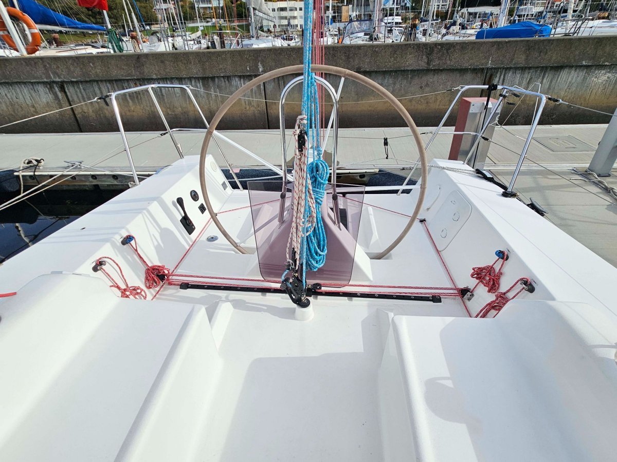 J Boats J/99 Racer/Cruiser
