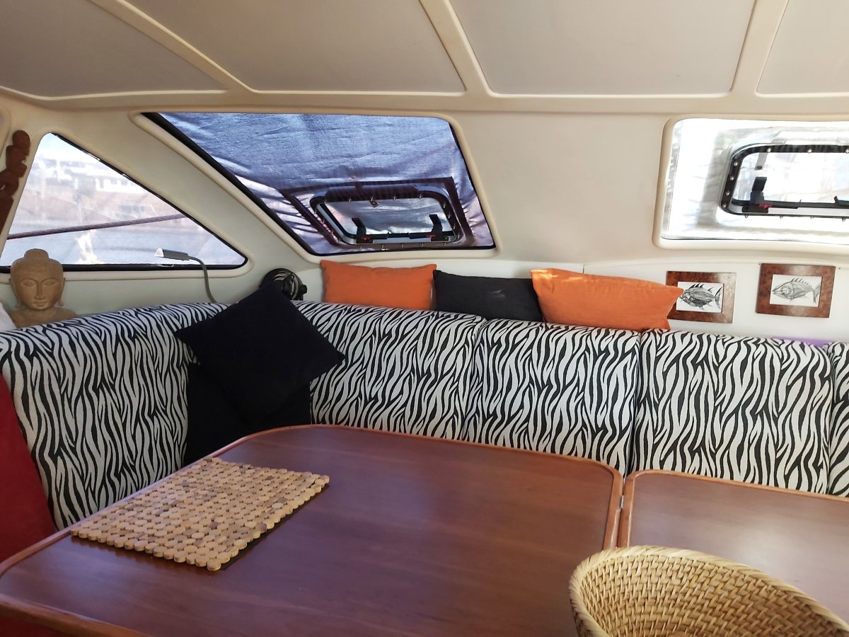 Catana 471 3 cabins Owners version / Carbon fiber mast /