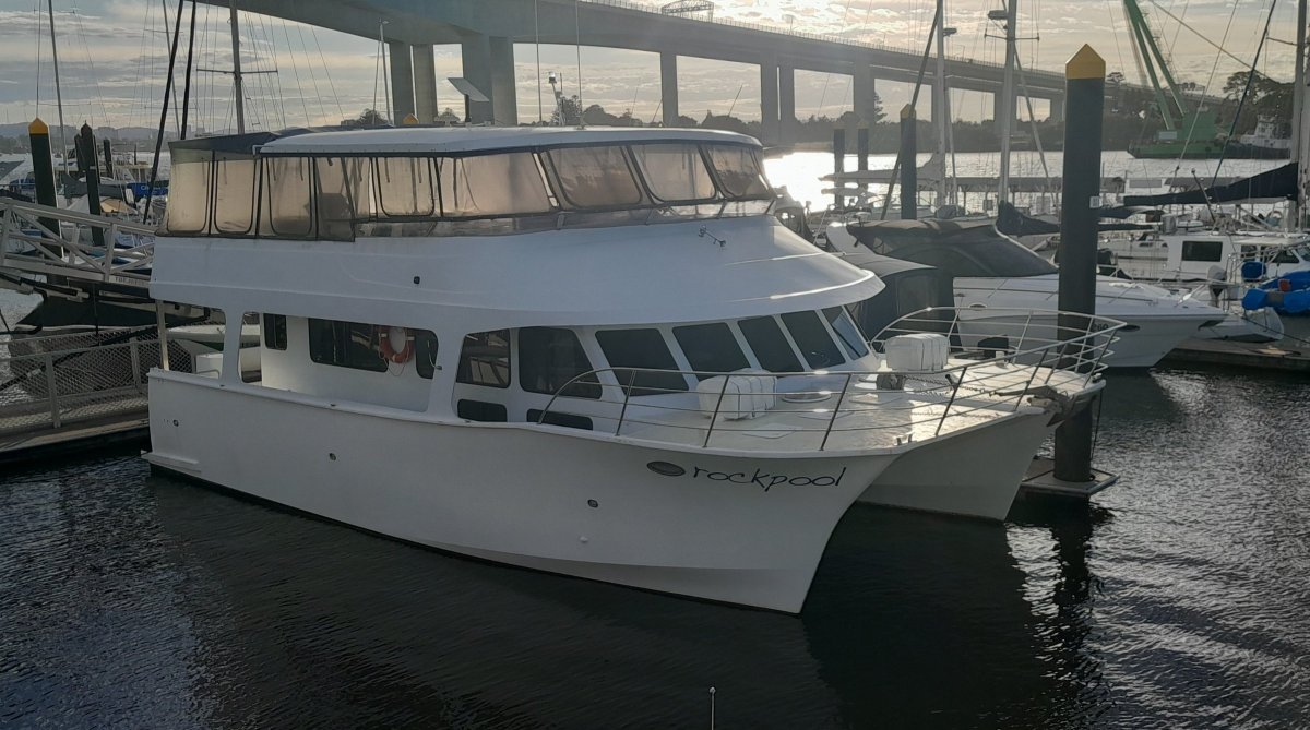Bruce Harris Power Cat 48