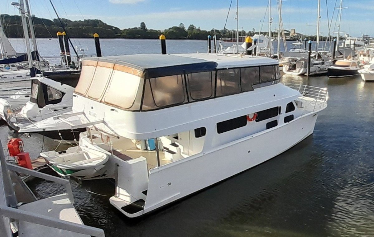Bruce Harris Power Cat 48