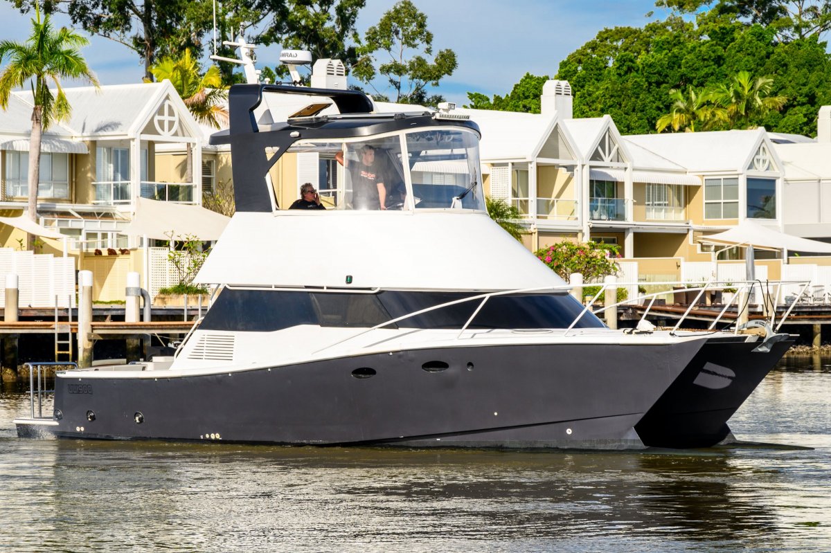 Custom Powercat 44