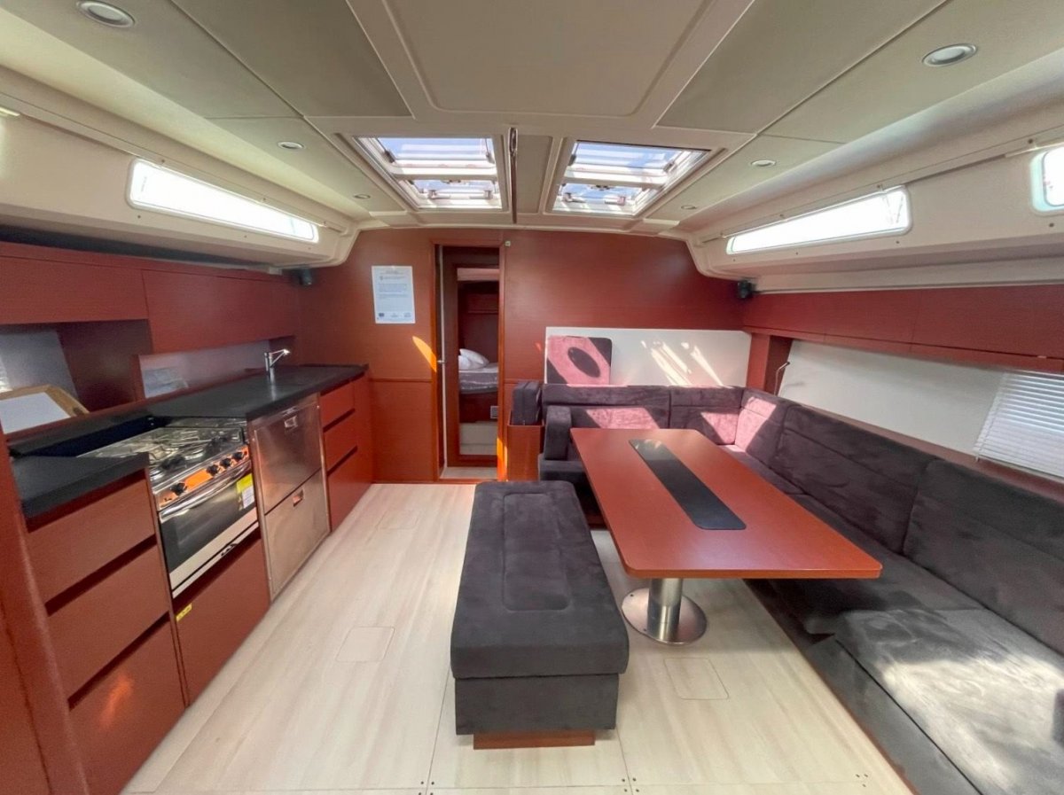 Hanse 508
