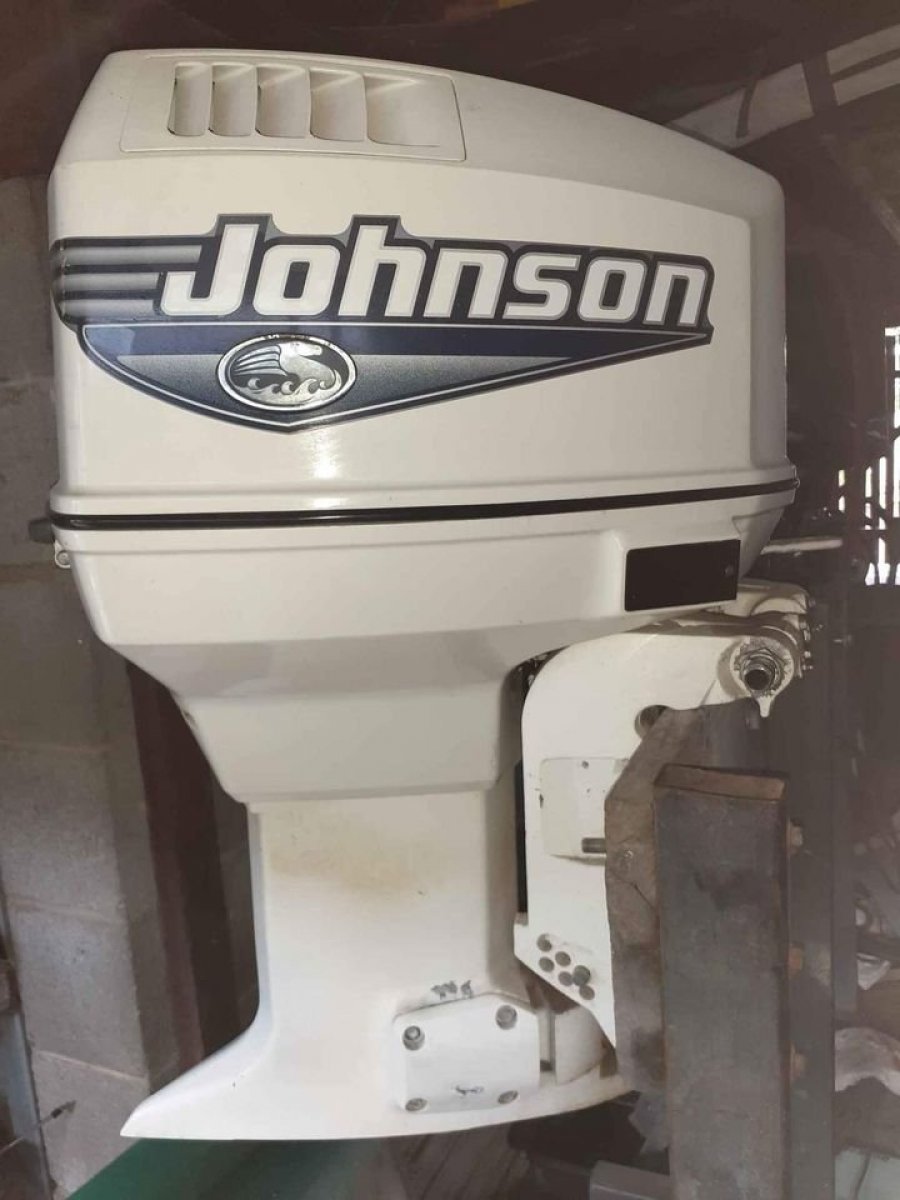 115hp JOHNSON OCEAN PRO OUTBOARD MOTOR 1998 model