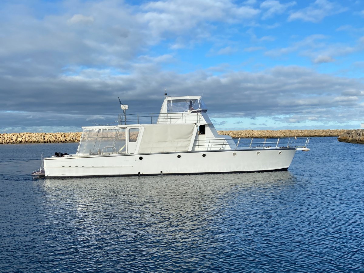 Halvorsen Motor Cruiser "RAAF no 02-113":HALVERSON by YACHTS WEST MARINE