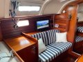 Beneteau Oceanis 381