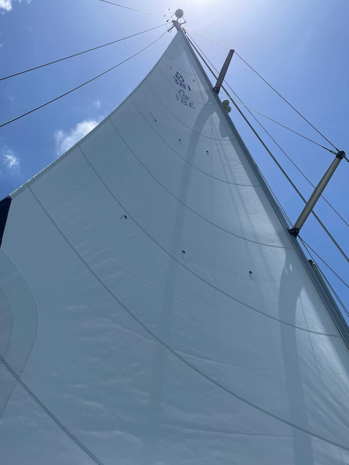Beneteau Oceanis 381