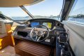 Riviera 6000 Sport Yacht