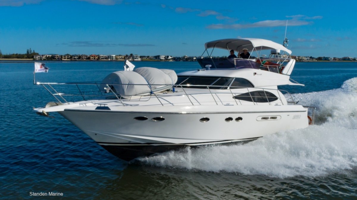 Dyna 55 Flybridge