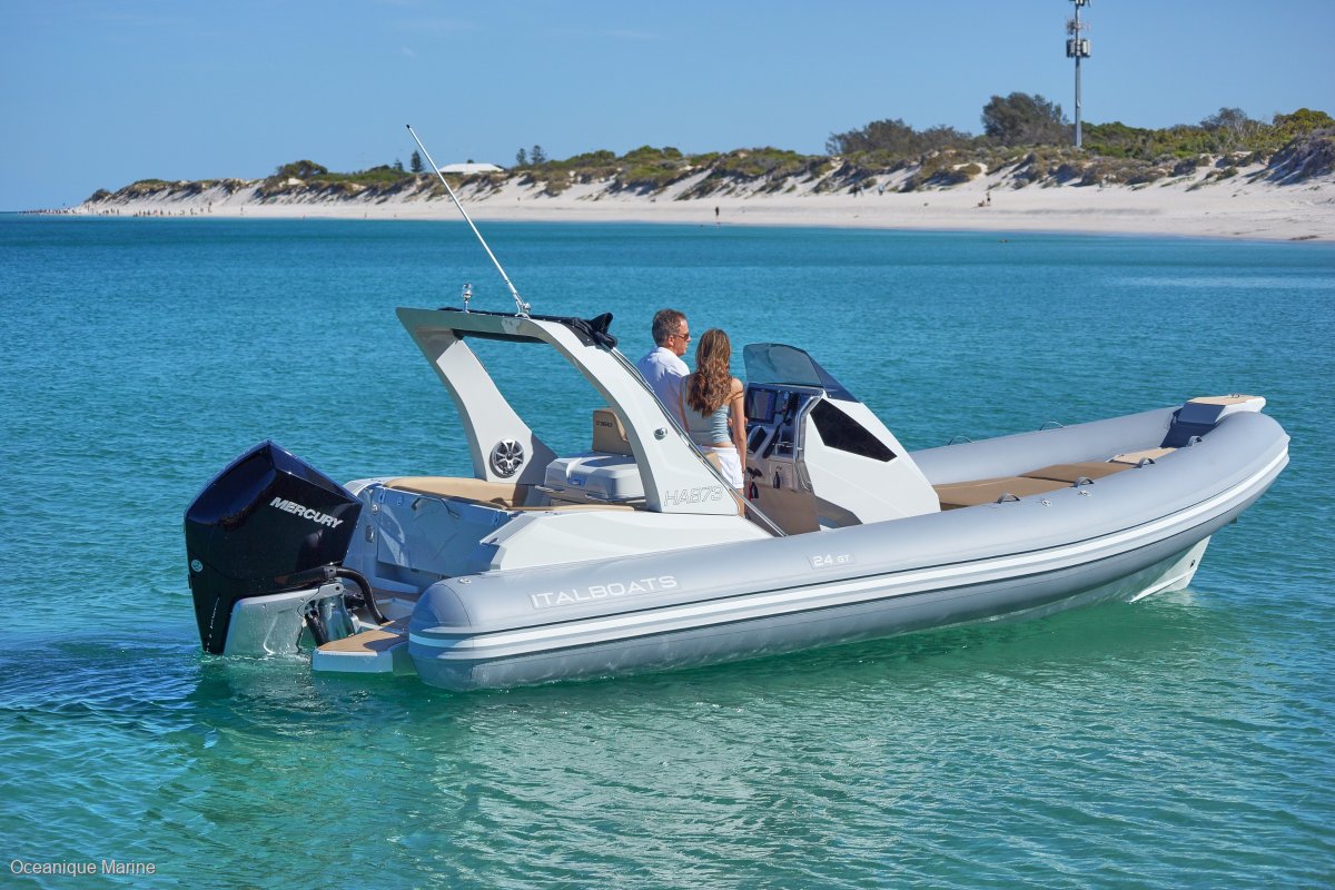 Italboats Stingher 24GT Demo model **SAVE $$$$***