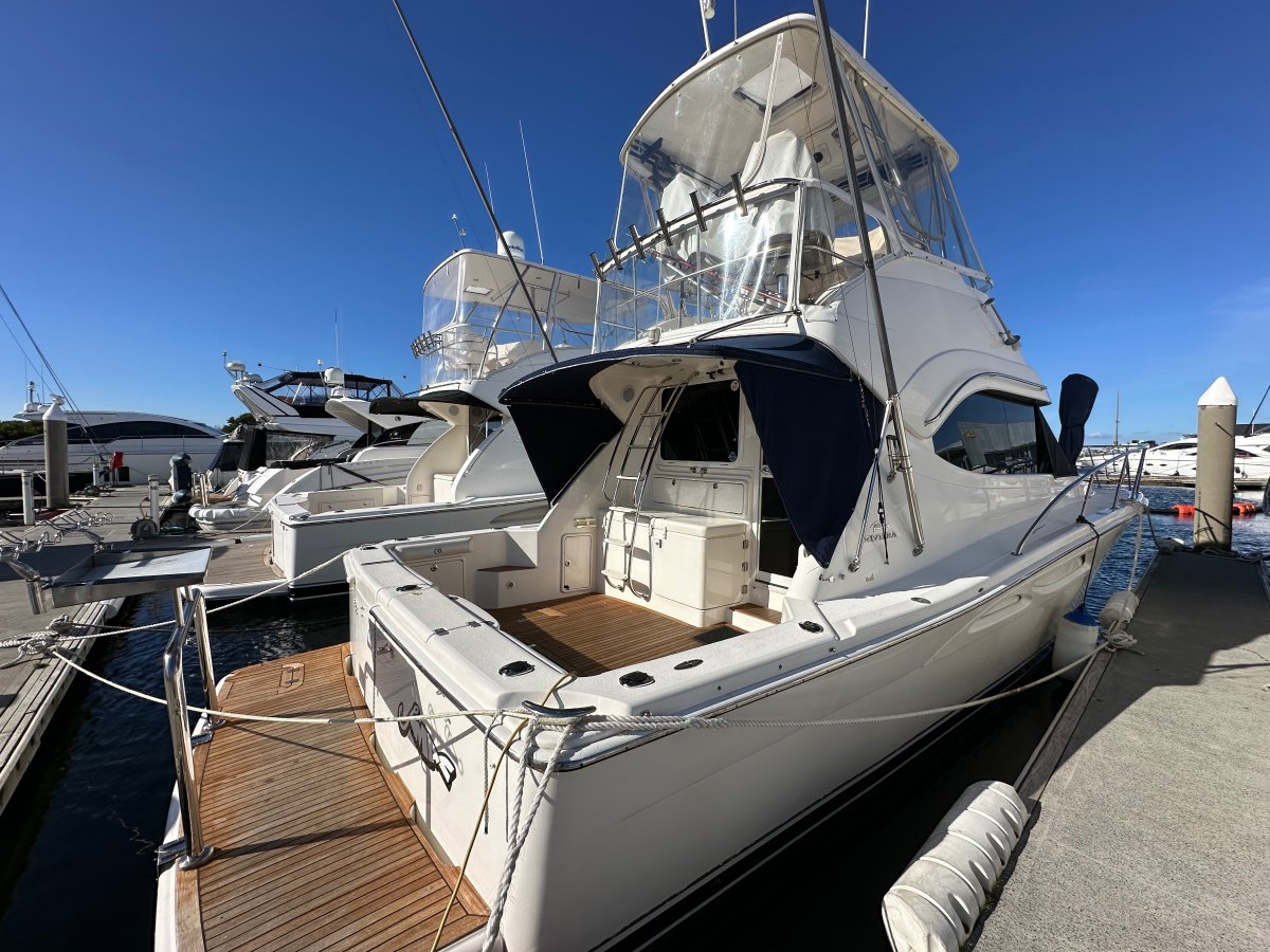 Riviera 37 Platinum