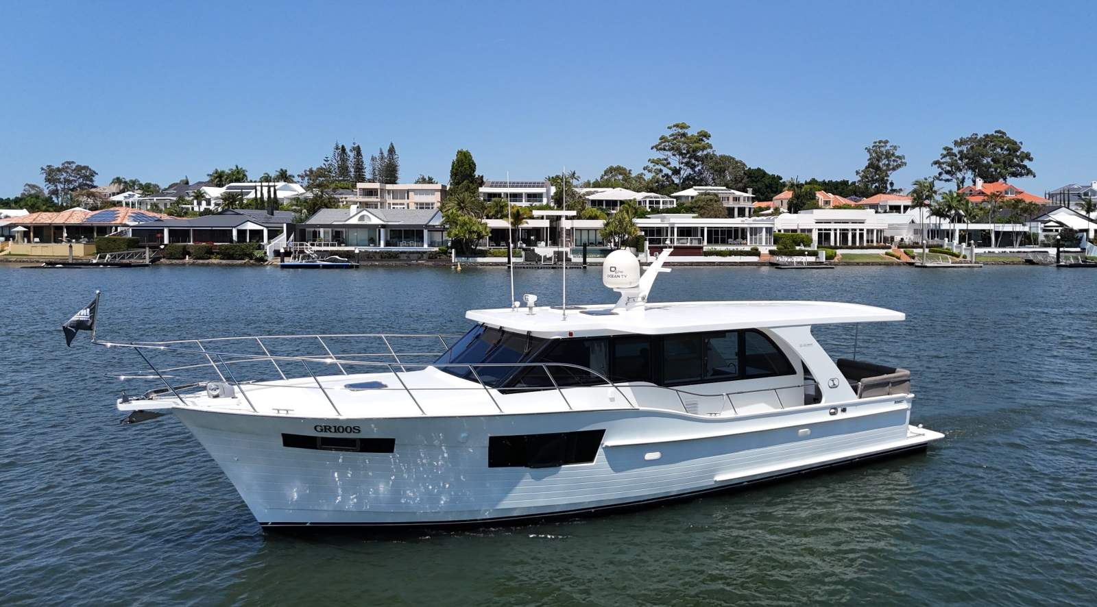 Integrity 460 Grand Sedan