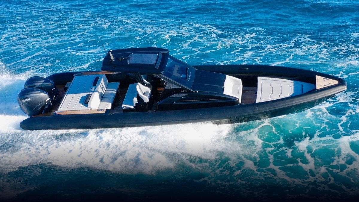 Technohull 40 Explorer