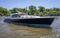 Palm Beach Motor Yachts 50 Sedan