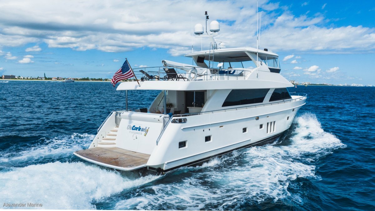 Ocean Alexander 85 Open Flybridge