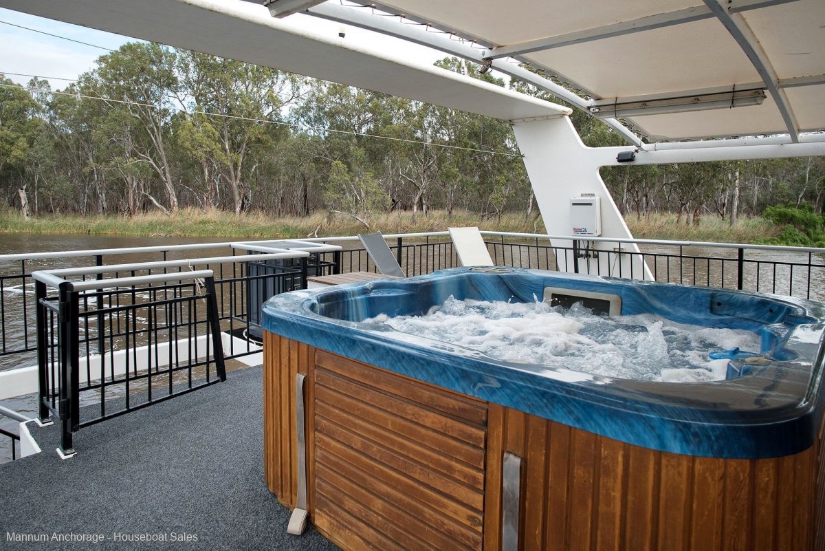 Aqua Dreaming, 4 Bed Two Bath Commercial Houseboat House Boats Boats