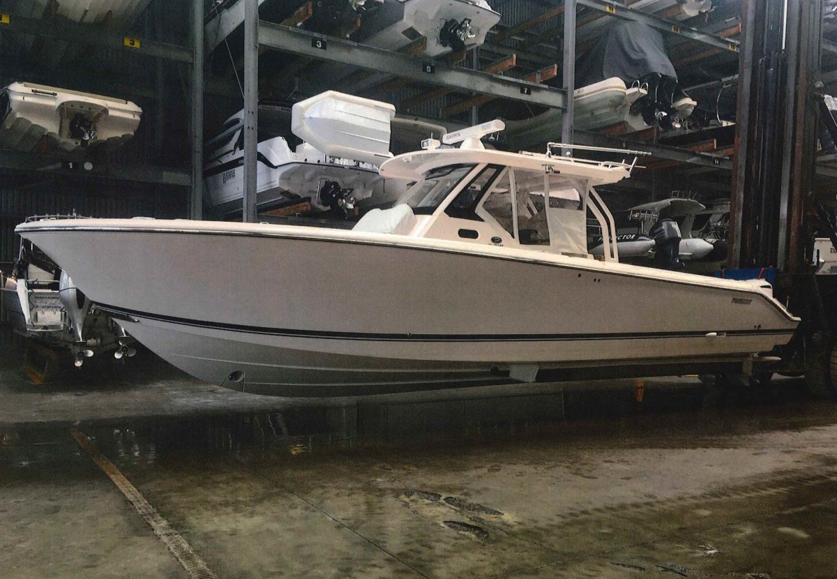 Pursuit S368