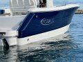 Robalo R230