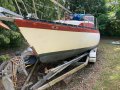 Hutton 24 Trailer Sailor Lift Keel Enclosed toilet(Brisbane)