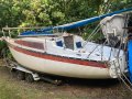 Hutton 24 Trailer Sailor Lift Keel Enclosed toilet(Brisbane)