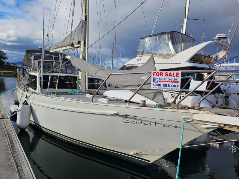 John Pugh 42 Pilot-house Cutter "Golden Haze"