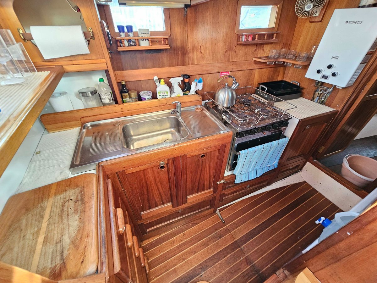 John Pugh 42 Pilot-house Cutter Golden Haze