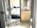 Islander, five bed, 2.5 bath Commercial Houseboat.