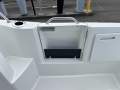 Beneteau Antares 7 V2 Fishing