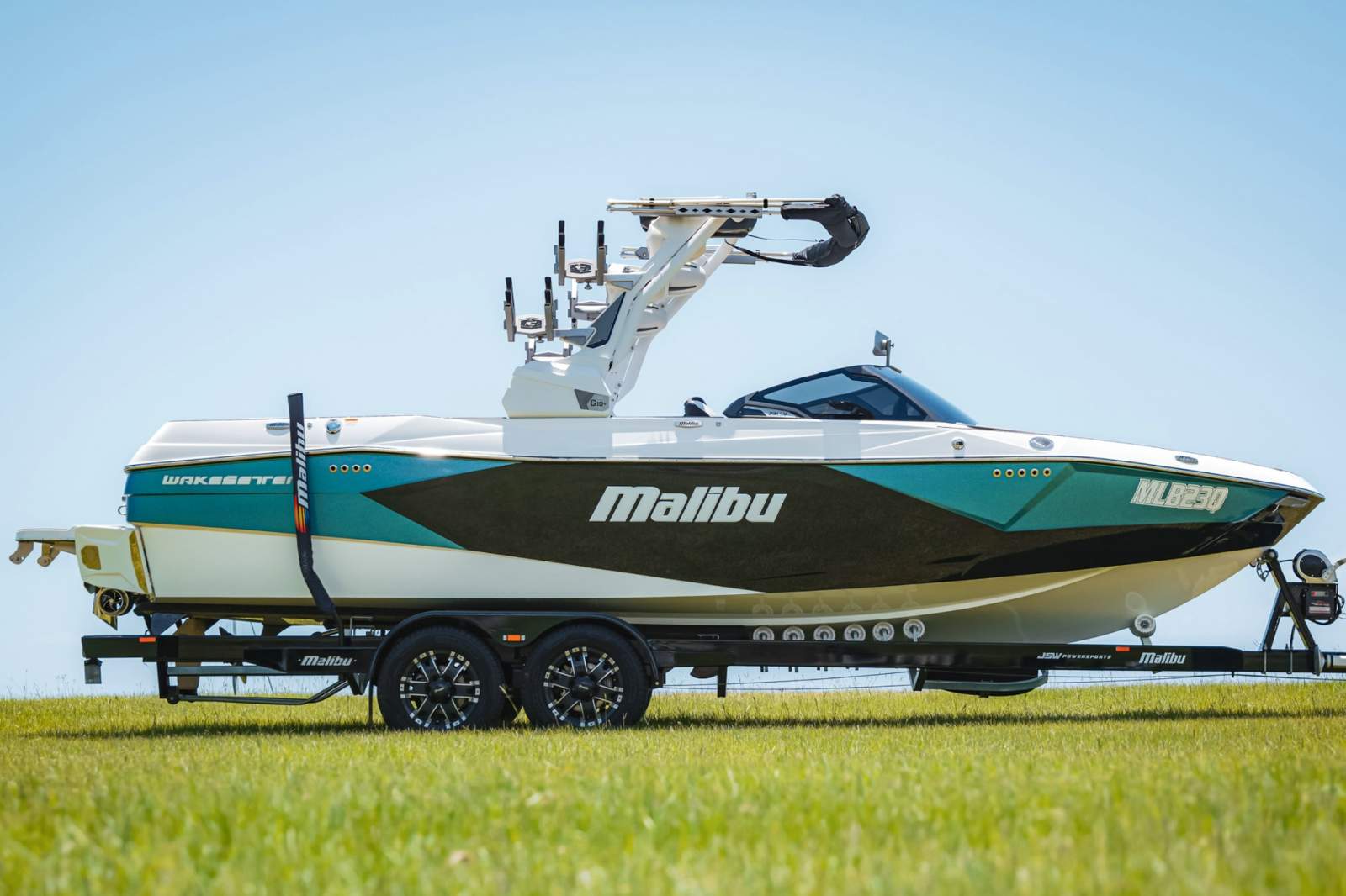 Malibu Wakesetter 23 LSV