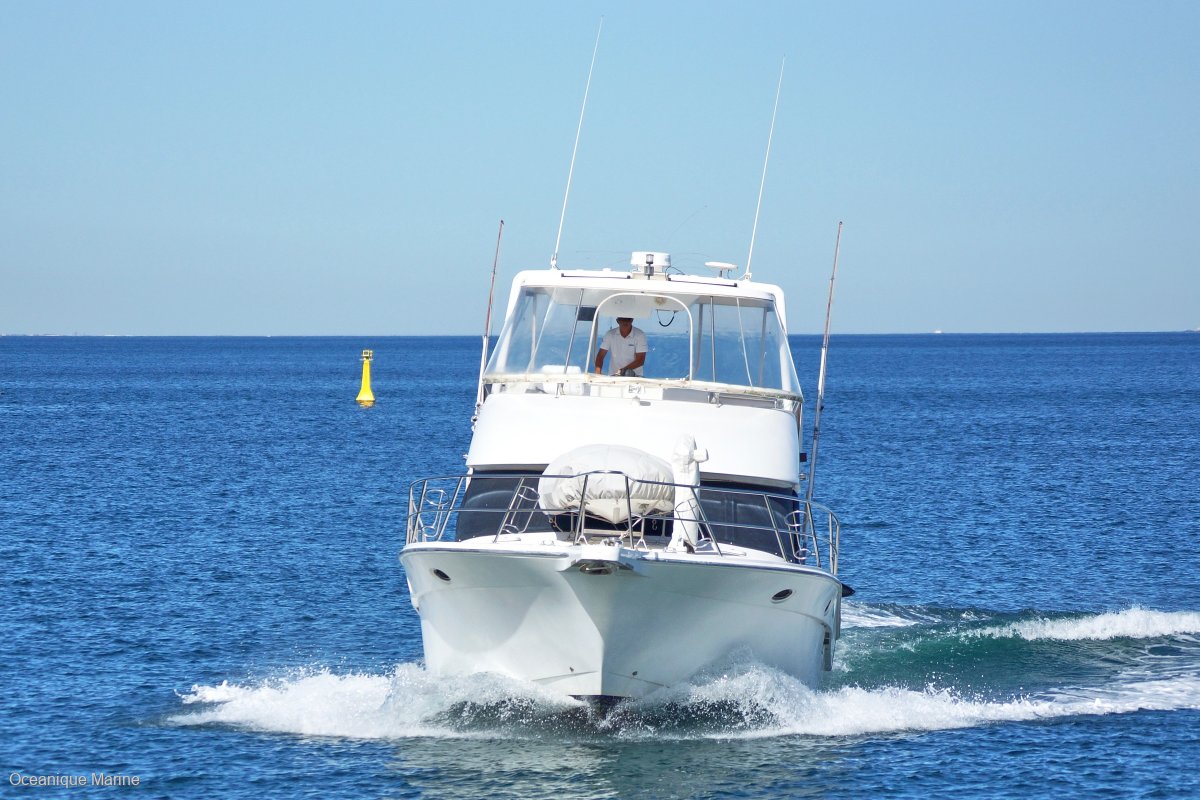 Precision Flybridge Cruiser