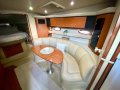 Chaparral 350 Signature Cruiser