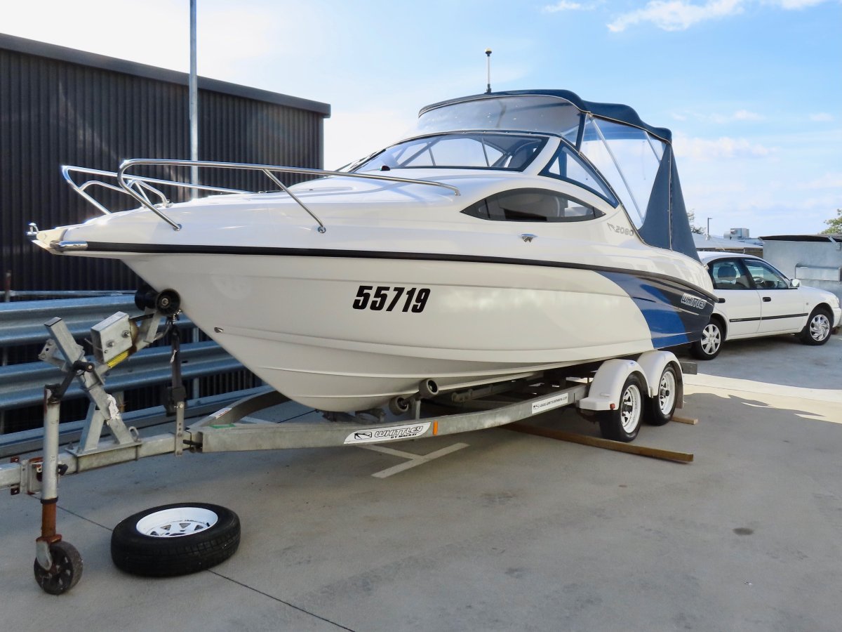 Whittley 2080 SD SUPERB CONDITION, NEW CLEARS, VERY LOW HOURS!