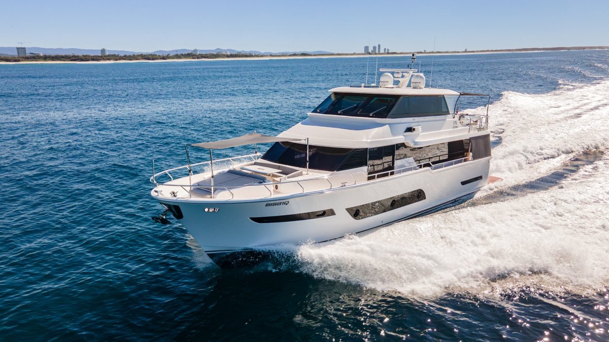 Horizon Yacht V81
