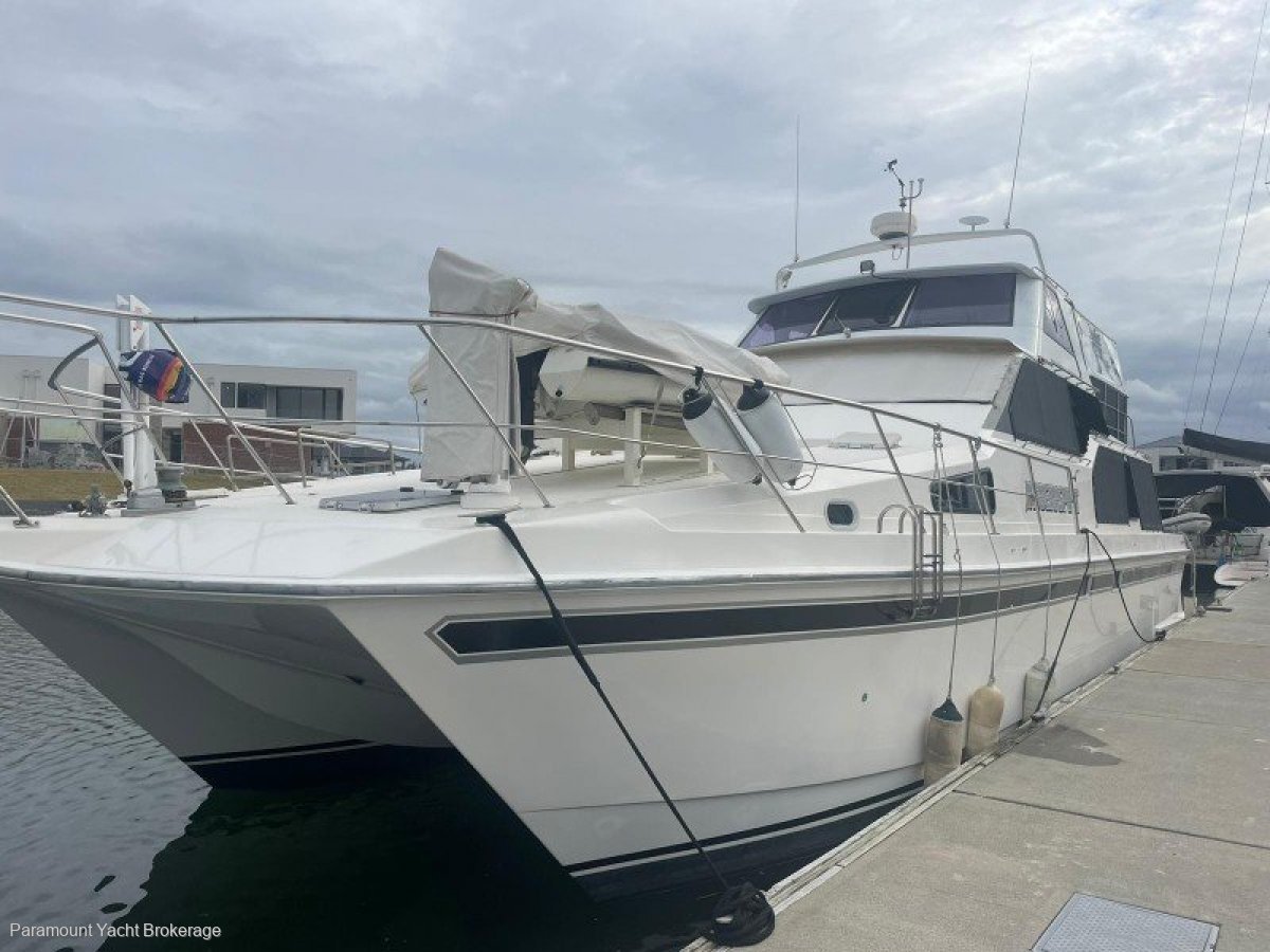 Ocean Trek 52 Flybridge Cruiser