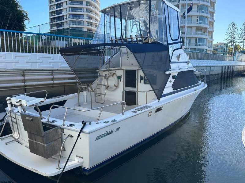 Bertram 28 Flybridge