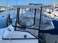 Bertram 28 Flybridge