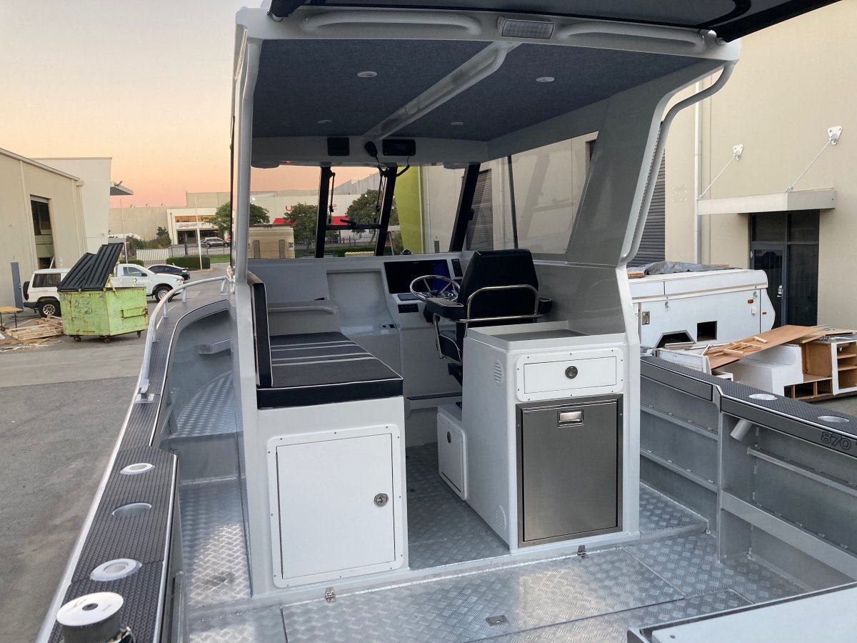 New Preston Craft 870 Thunderbolt
