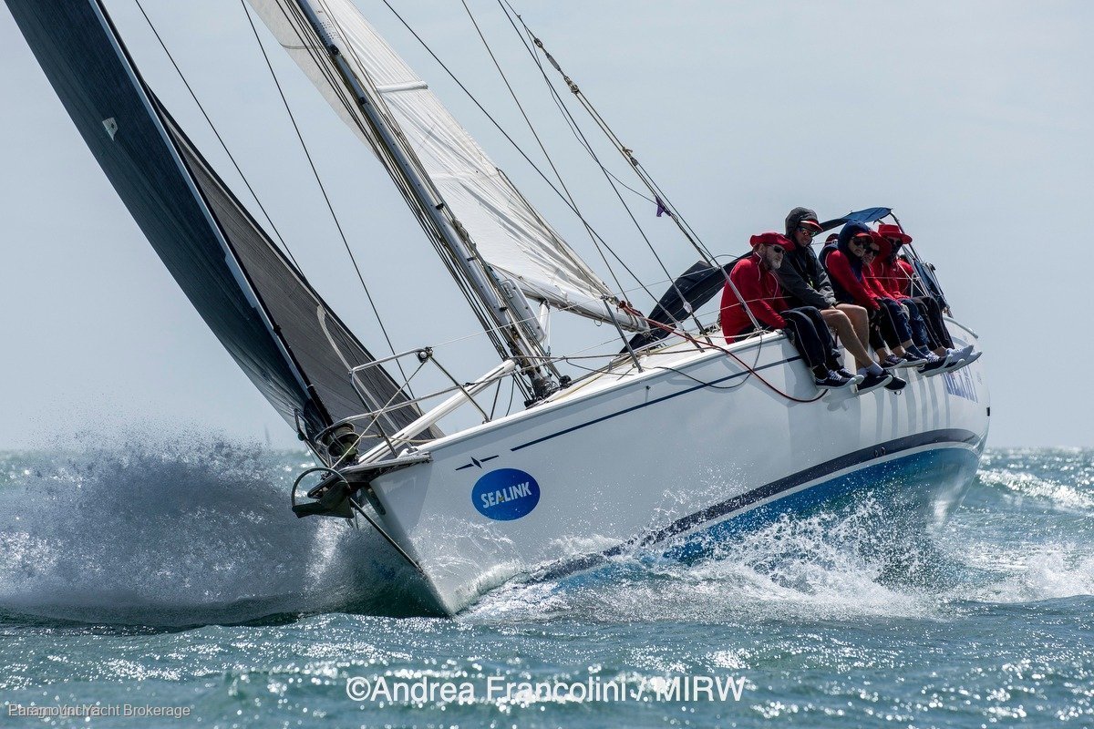 Bavaria 38