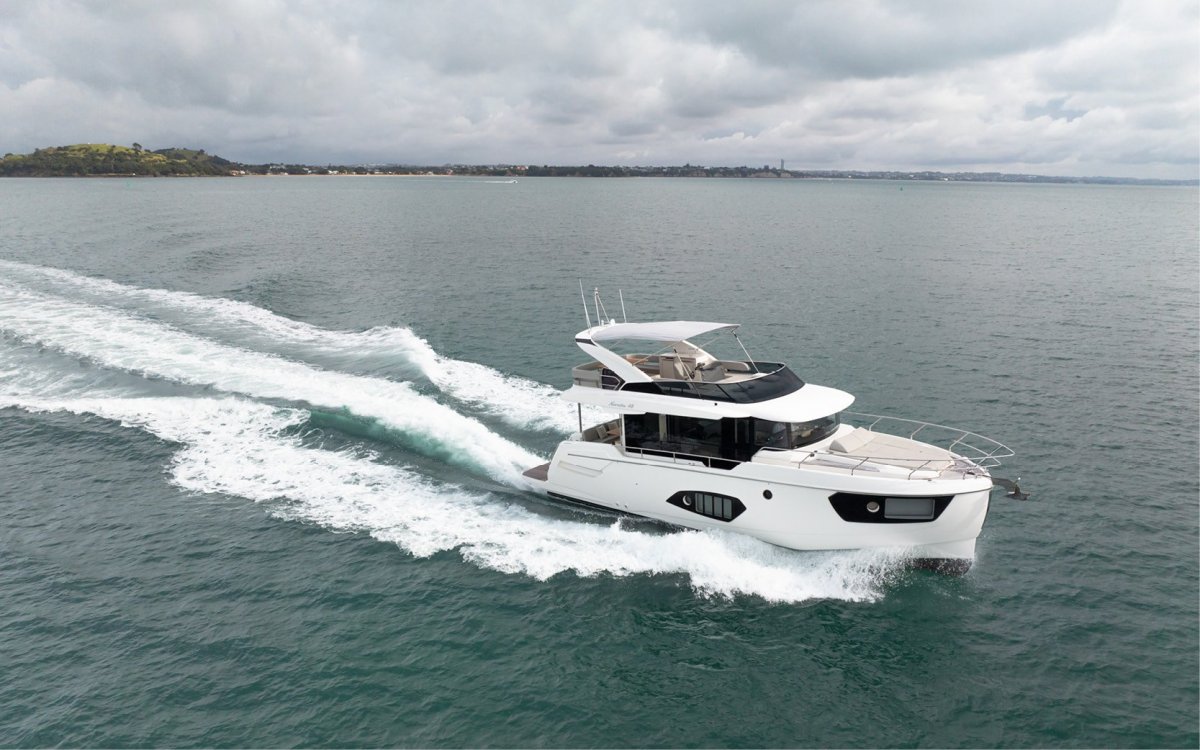 Absolute Navetta 48