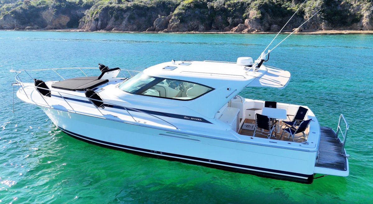 Riviera 4000 Offshore
