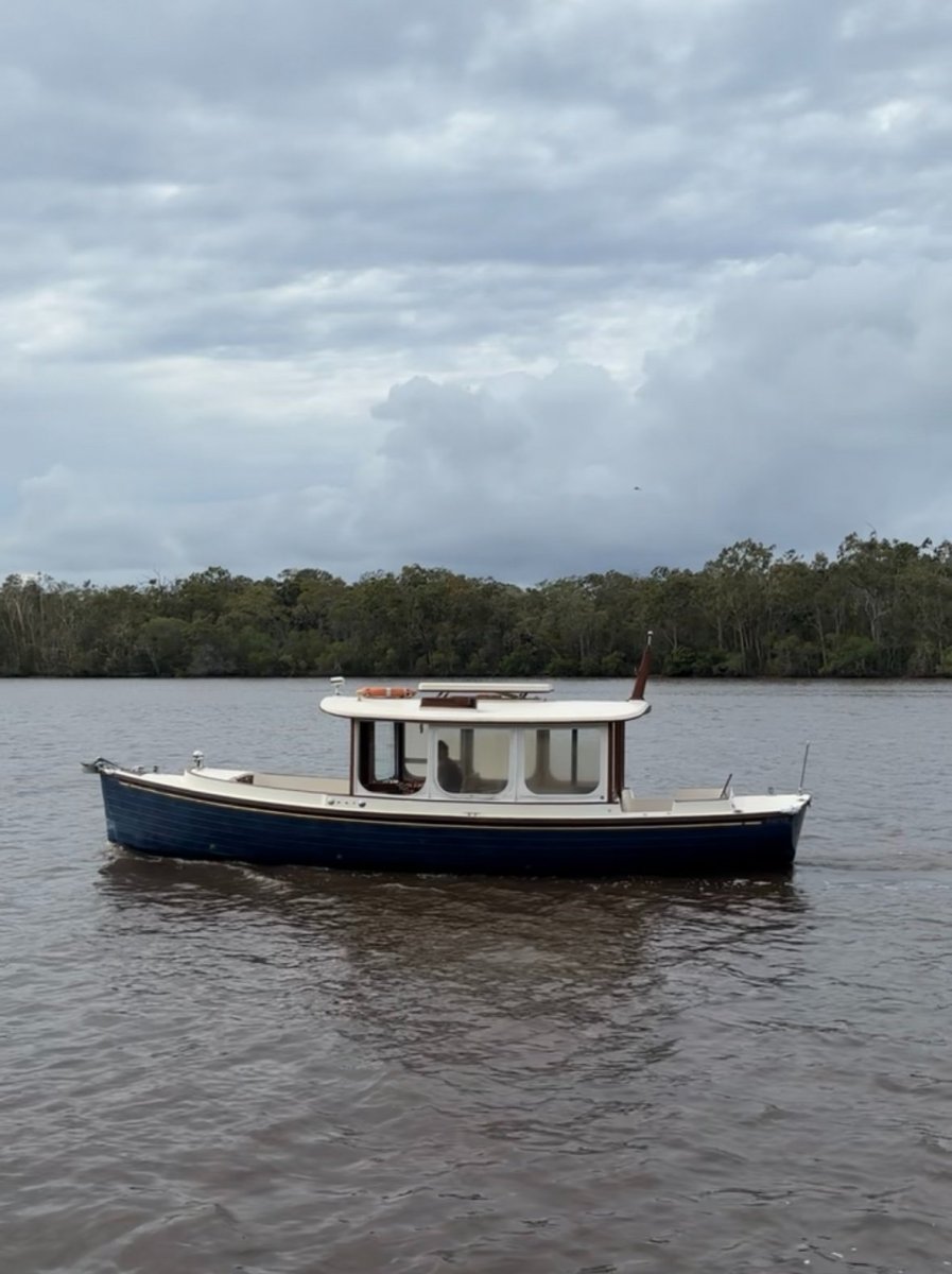 Duffy Electric Boats Herreshoff 30