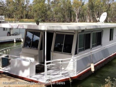 Affordable & Neat as a pin One Bed Houseboat.