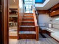 Riviera 6000 Sport Yacht