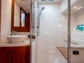 Riviera 6000 Sport Yacht