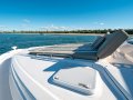 Riviera 6000 Sport Yacht