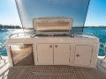 Riviera 6000 Sport Yacht