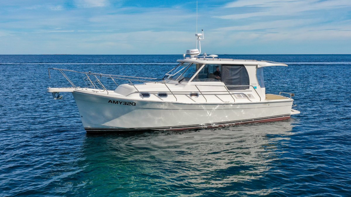 Mainship 310 Pilot