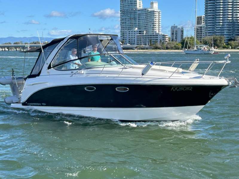 Chaparral 310 Signature Sports Cruiser